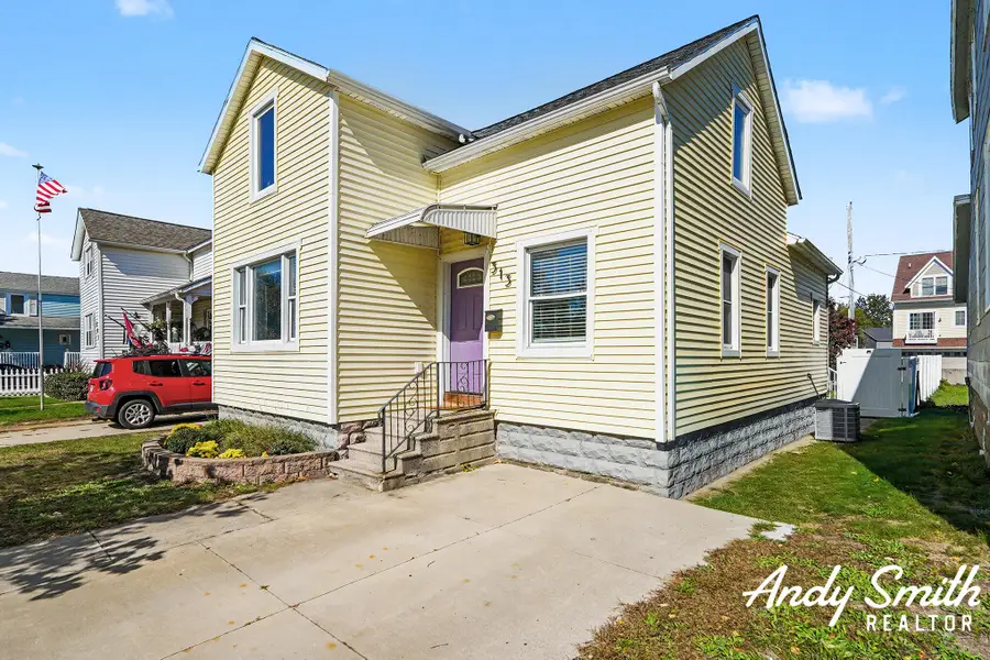 313 Elliott Avenue, Grand Haven, MI 49417 - #2