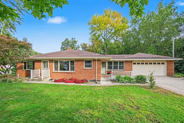 1145 W Lakewood Boulevard, Holland, MI 49424