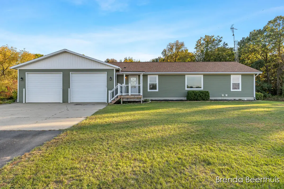 9147 W Wise Road, Greenville, MI 48838 - #1