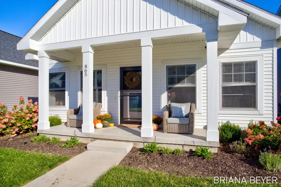865 Winchester Street, Holland, MI 49423 - #2