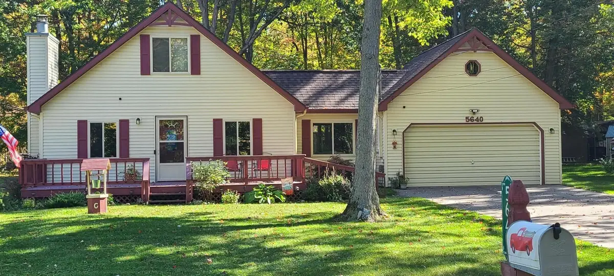 5640 N Reserve Road, Roscommon, MI 48653 - #1