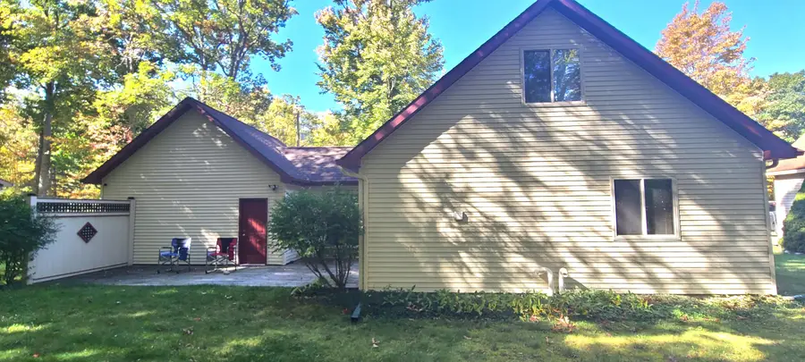 5640 N Reserve Road, Roscommon, MI 48653 - #3