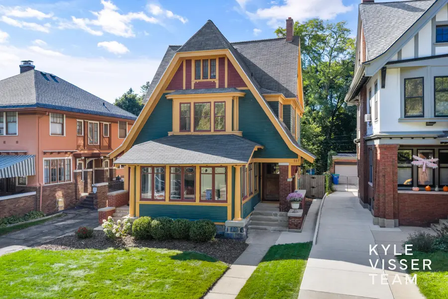 557 Madison Avenue Se, Grand Rapids, MI 49503 - #2
