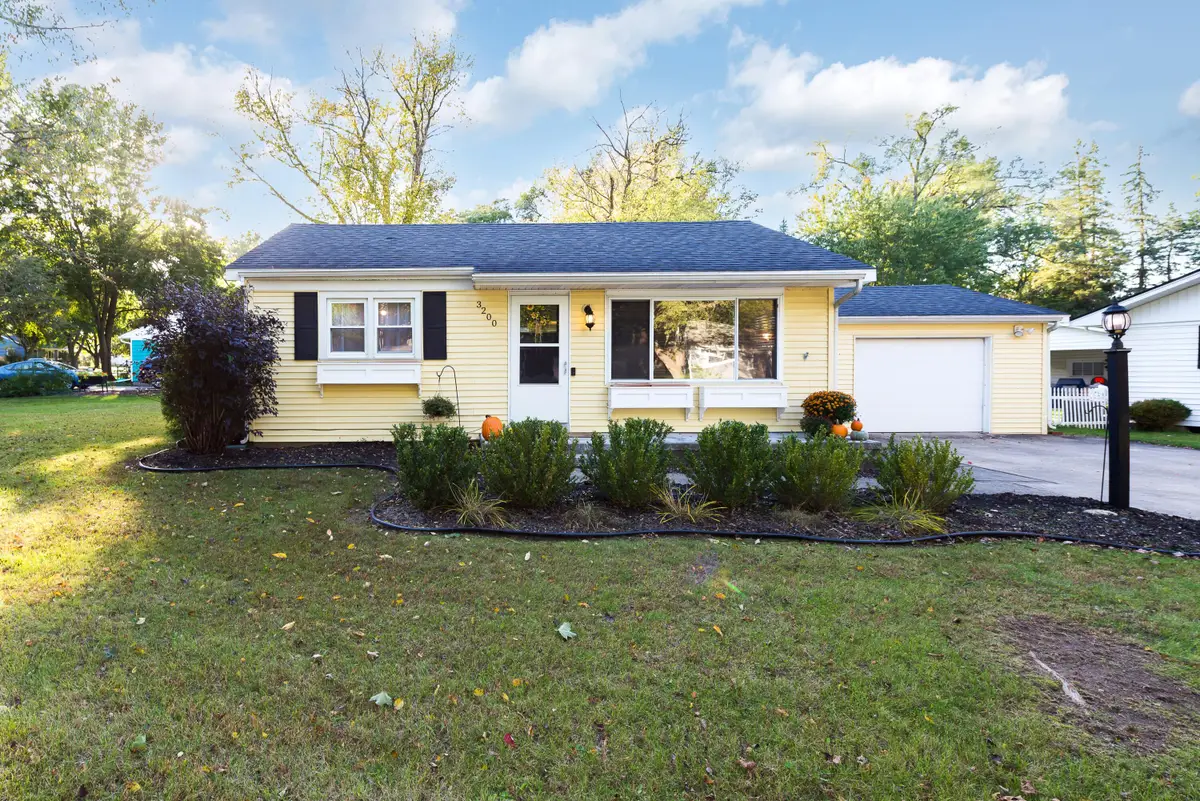 3200 Baylis Drive, Ann Arbor, MI 48108 - #1