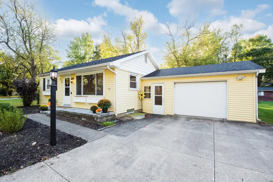 3200 Baylis Drive, Ann Arbor, MI 48108 - #2