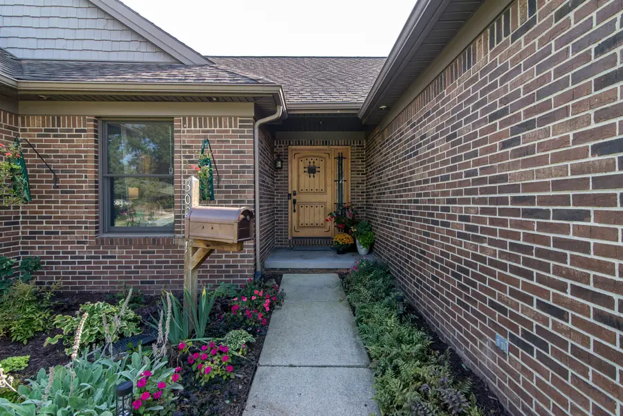 30211 Beechwood Street, Garden City, MI 48135 - #3