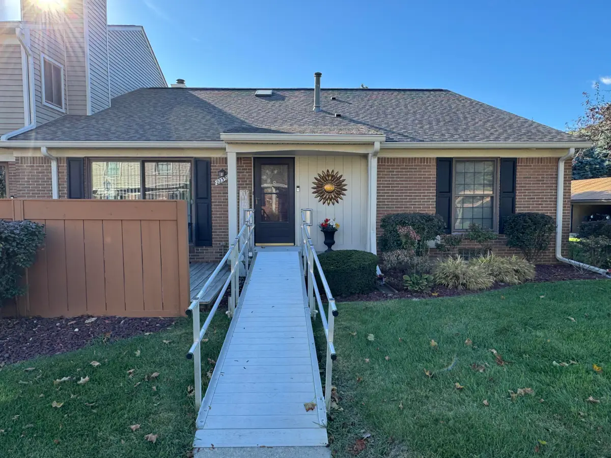22359 Peachtree, Novi, MI 48375 - #1