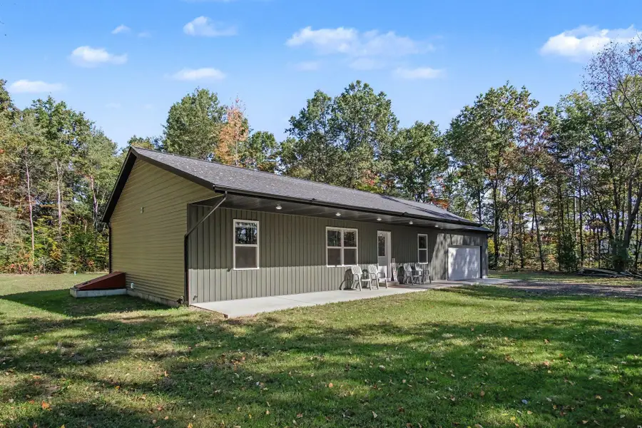 19828 W Yankee Road, Howard City, MI 49329 - #3