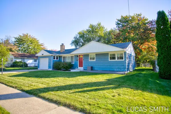 3024 Maple Grove Road, Muskegon, MI 49441