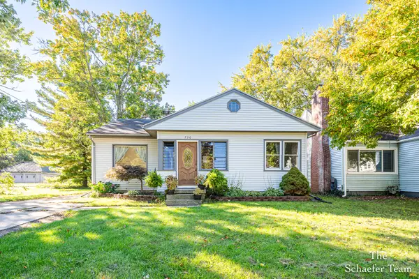 730 4 Mile Road Ne, Grand Rapids, MI 49525