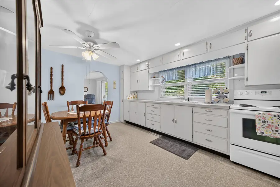 1697 Greenly Avenue, Benton Harbor, MI 49022 - #2