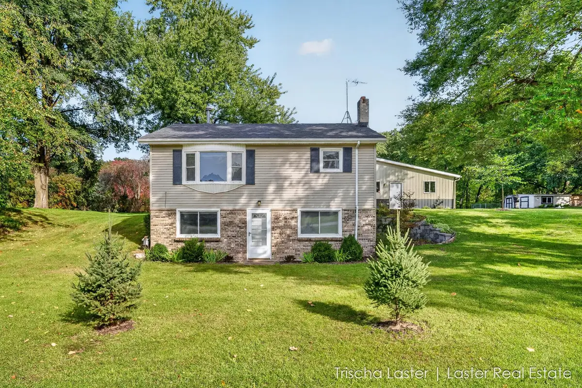507 E M-89 Highway, Plainwell, MI 49080 - #1