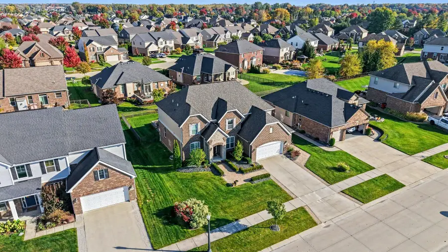 55194 Wolverine Drive, Macomb, MI 48042 - #2
