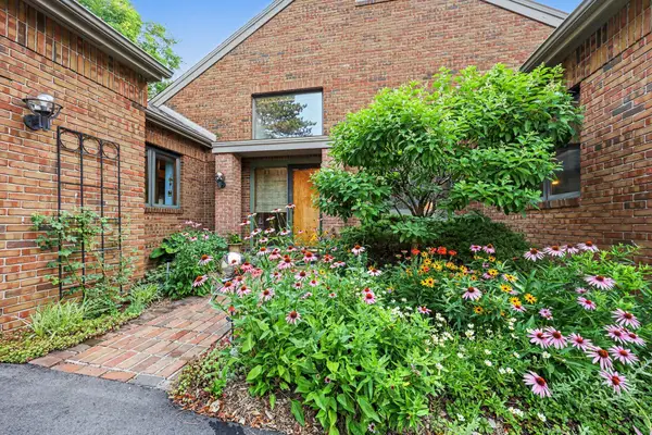 3575 Stanton Court, Ann Arbor, MI 48105