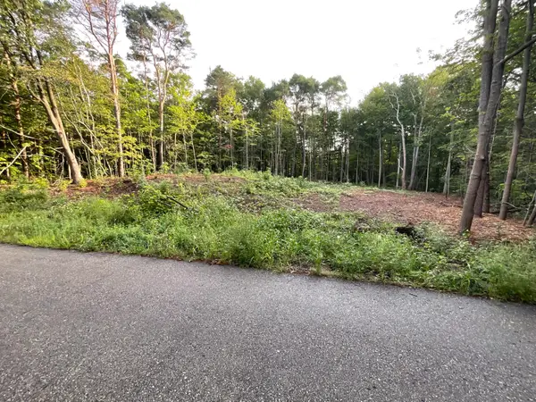 0 Crescent Drive, Fennville, MI 49408