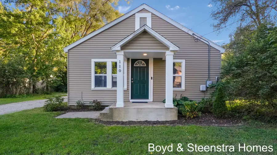 110 Peony Street Sw, Grand Rapids, MI 49548 - #2