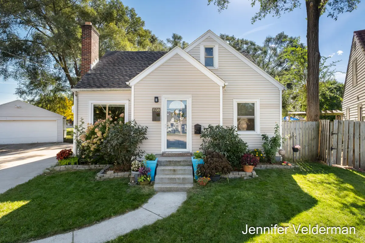 1138 Kelsey Street Ne, Grand Rapids, MI 49505 - #1
