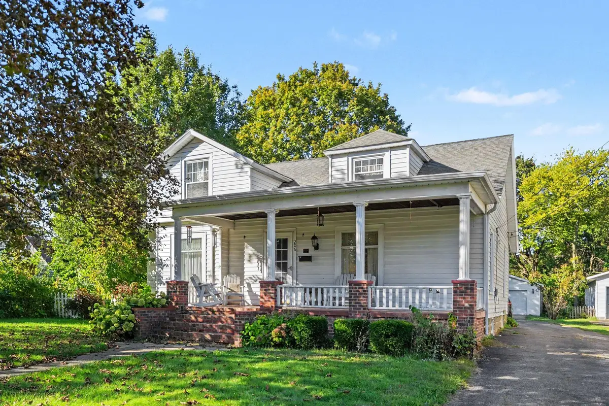 206 W Front Street, Buchanan, MI 49107 - #1