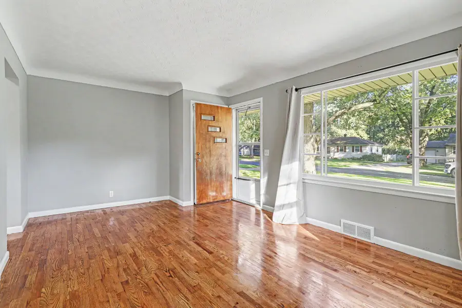 3703 Iroquois Trail, Kalamazoo, MI 49006 - #3