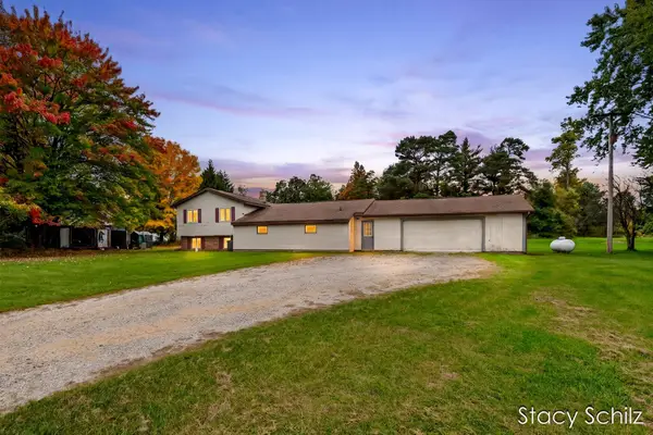 6248 S M66 Highway, Nashville, MI 49073