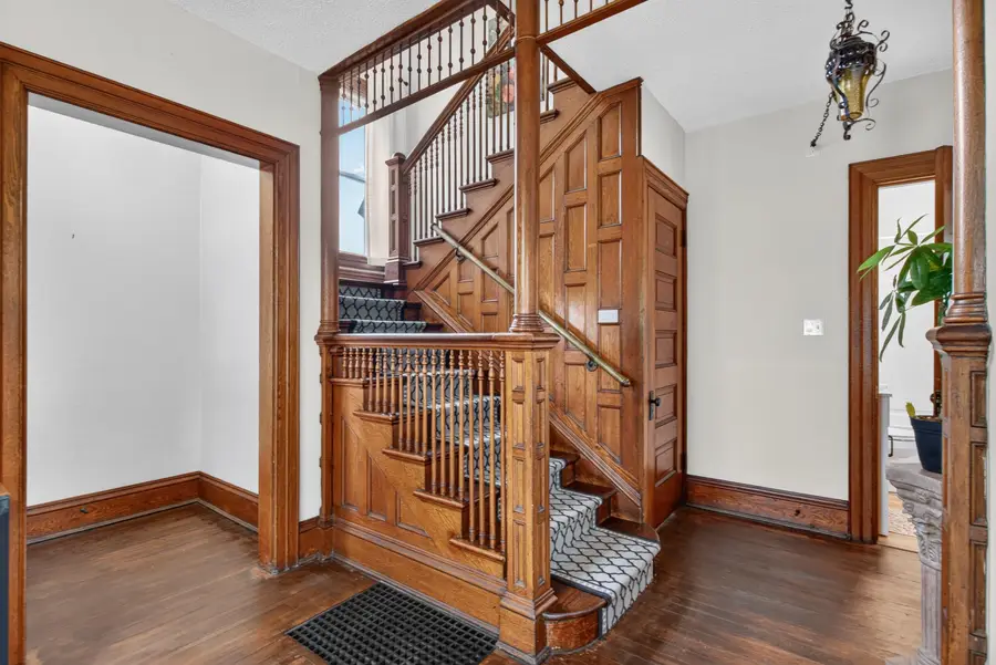 205 S Dettman Road, Jackson, MI 49203 - #3