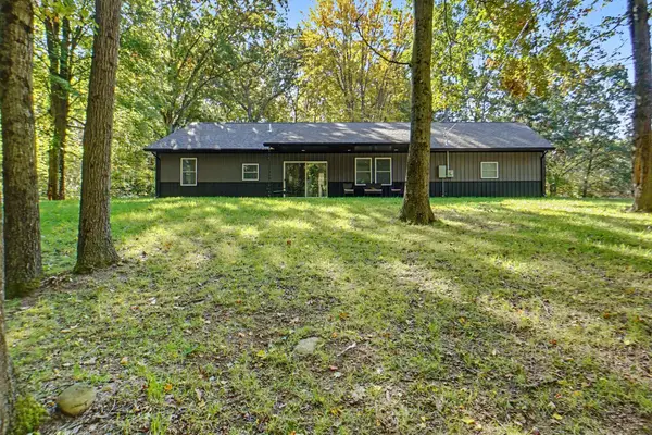 1156 W Country Trail, White Cloud, MI 49349