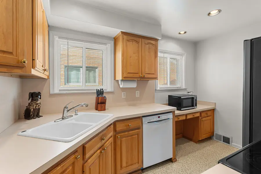 32619 Anita Drive, Westland, MI 48185 - #3