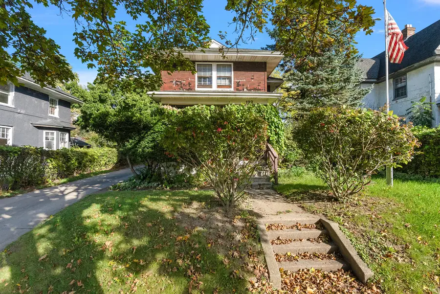 122 N Glenwood Avenue, Pontiac, MI 48342 - #2