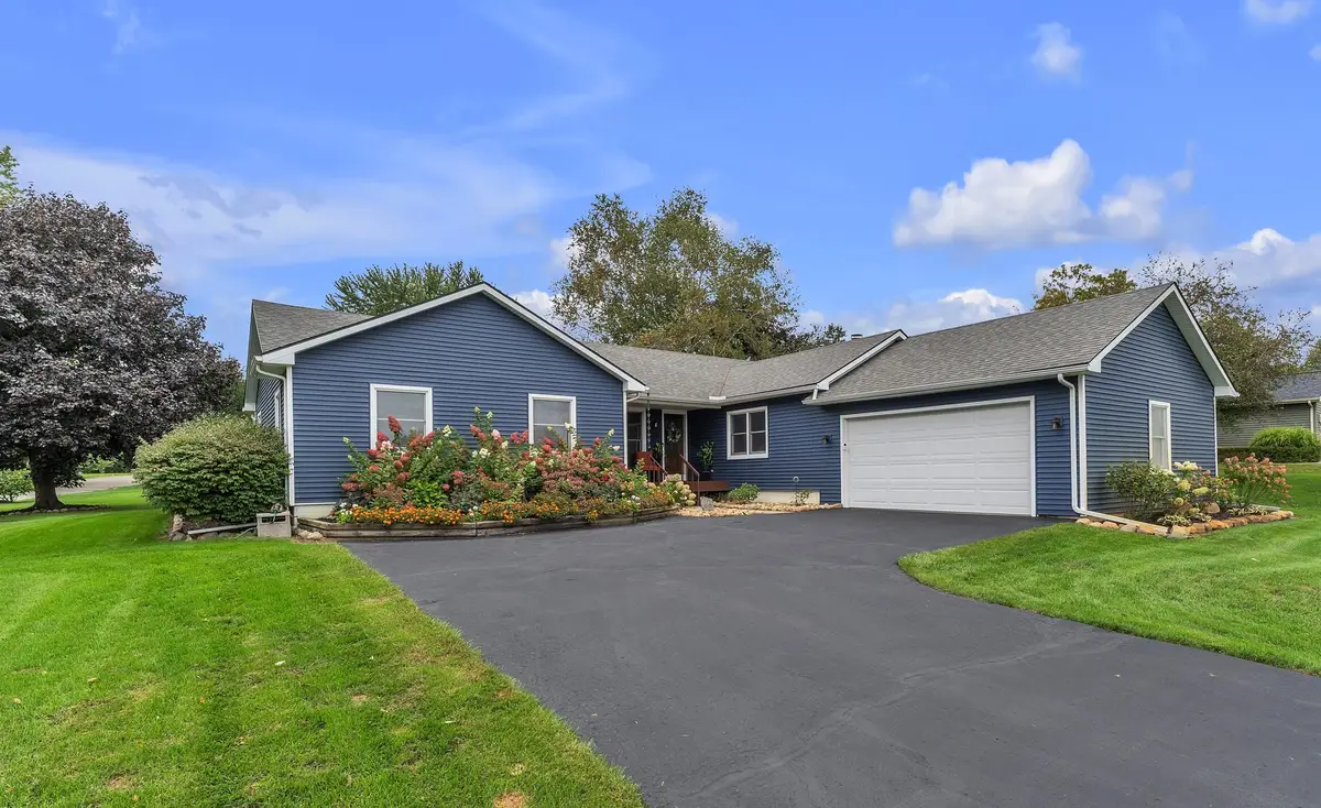 61600 Tayberry Circle, South Lyon, MI 48178 - #1