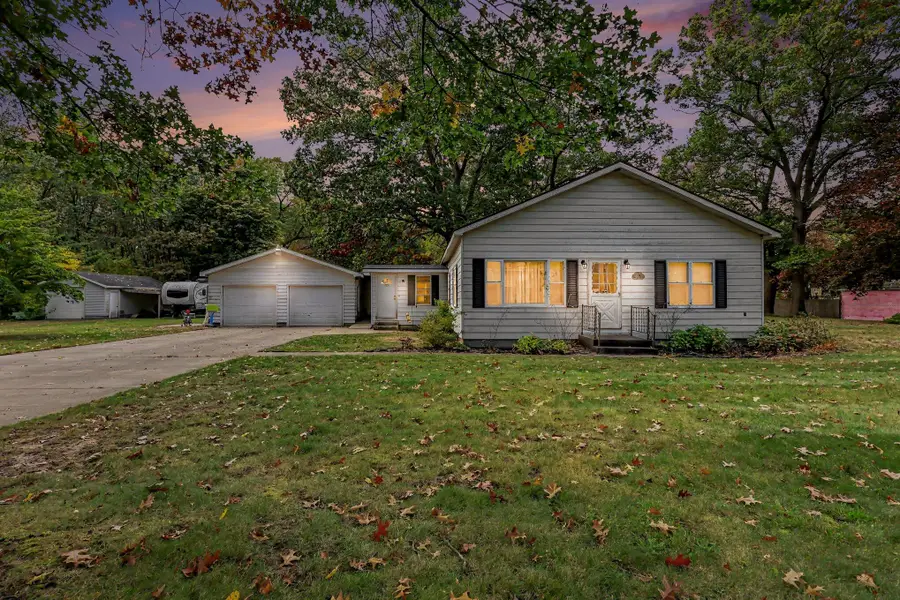 263 N Sheridan Road, Muskegon, MI 49442 - #2