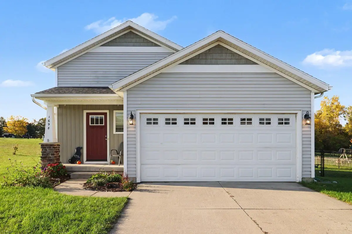 1698 Trent Ridge Court Ne, Cedar Springs, MI 49319 - #1