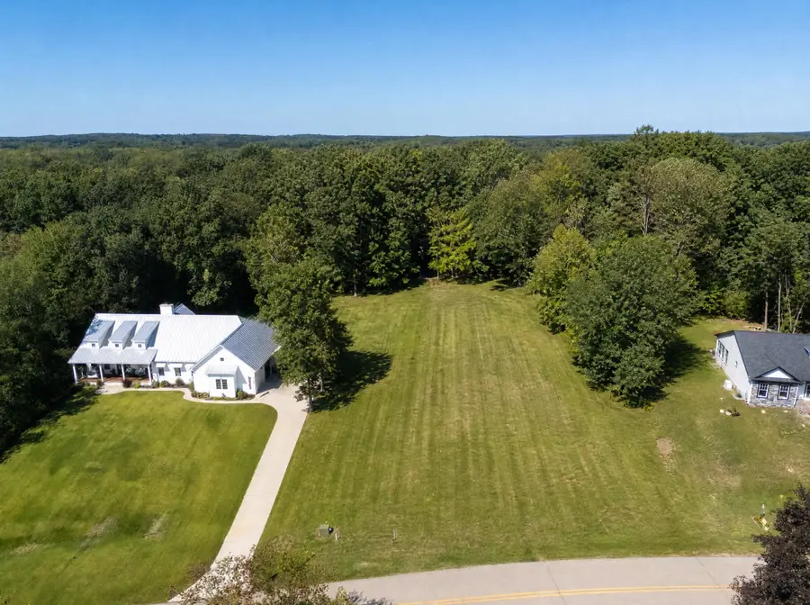 412 Midlakes Boulevard #6, Plainwell, MI 49080 - #3