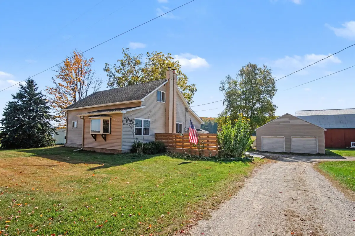 5103 Mcbride Road Nw, Lakeview, MI 48850 - #1