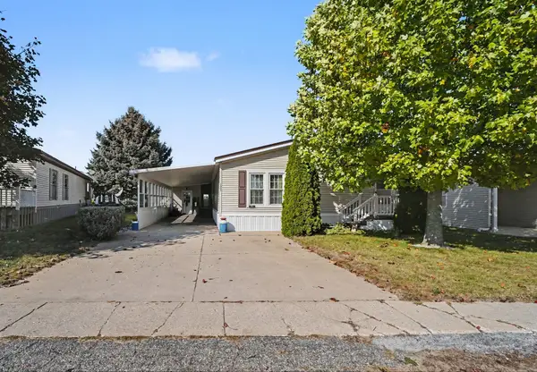 1307 Pineview Lane, Fremont, MI 49412