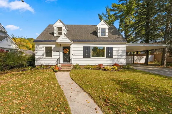 10858 Main Street, Honor, MI 49640