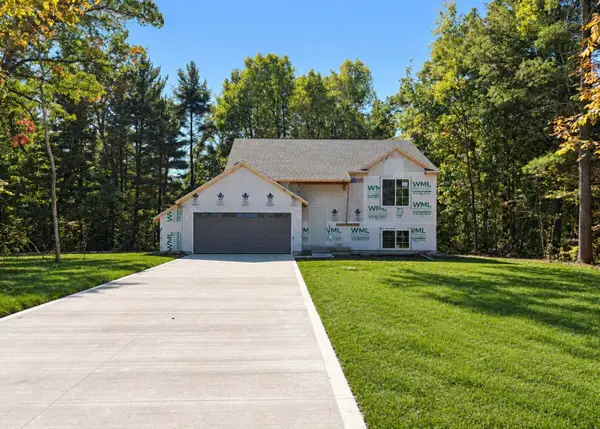 20907 W Dewey Road, Howard City, MI 49329