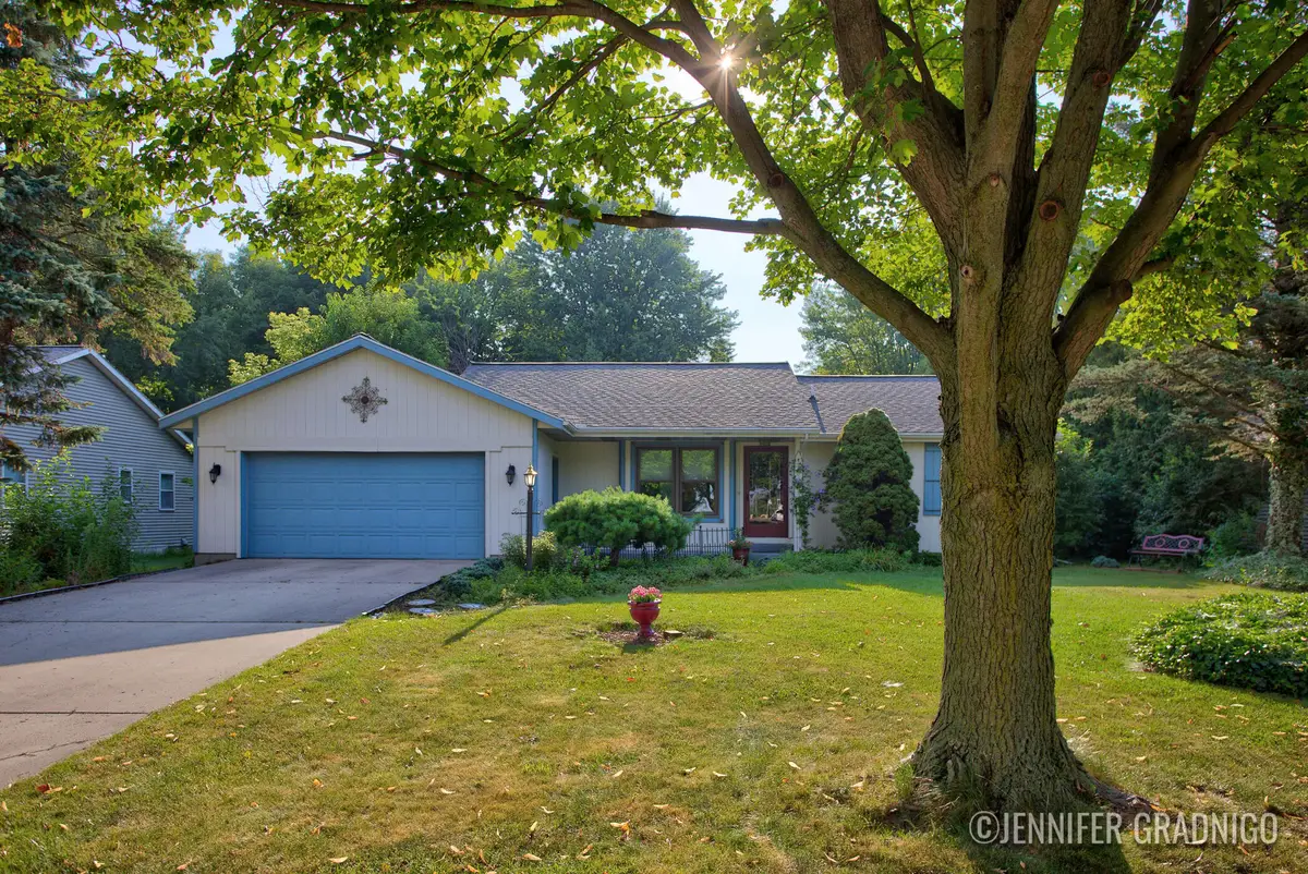 909 Ottawa Avenue, Holland, MI 49423 - #1