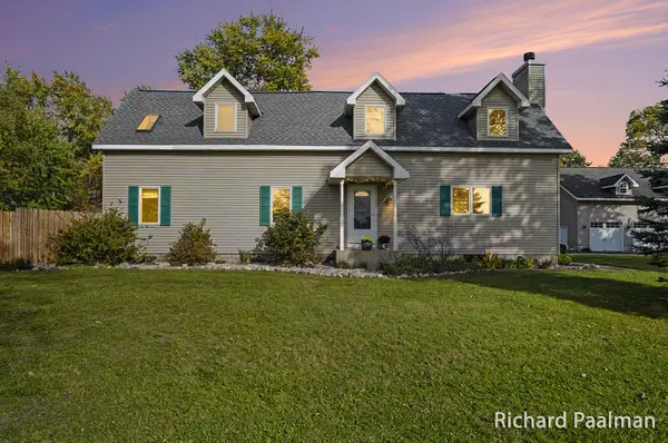 12018 Linden Drive Nw, Marne, MI 49435