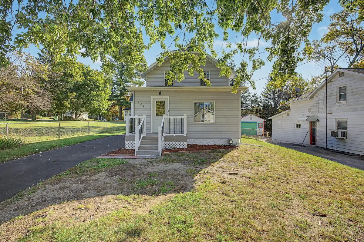 3807 Francis Street, Jackson, MI 49203 - #1