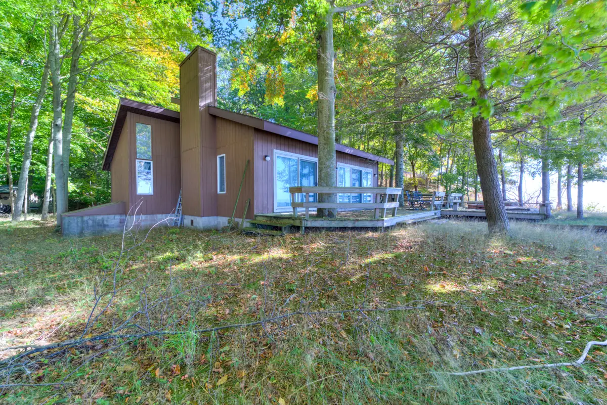 847 N Scenic Drive, Muskegon, MI 49445 - #1