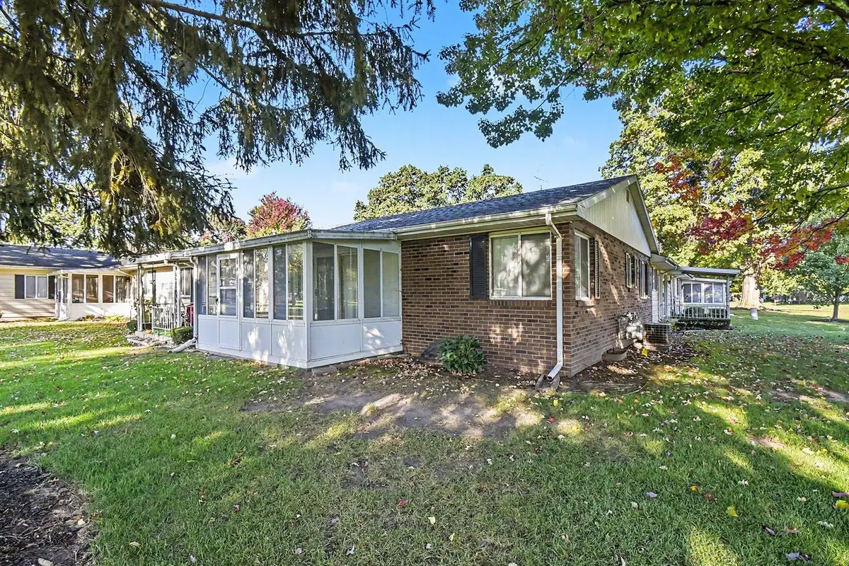 5722 Leisure South Drive Se, Kentwood, MI 49548 - #1