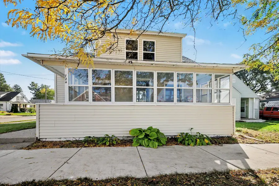 724 Eleanor Street Ne, Grand Rapids, MI 49505 - #3