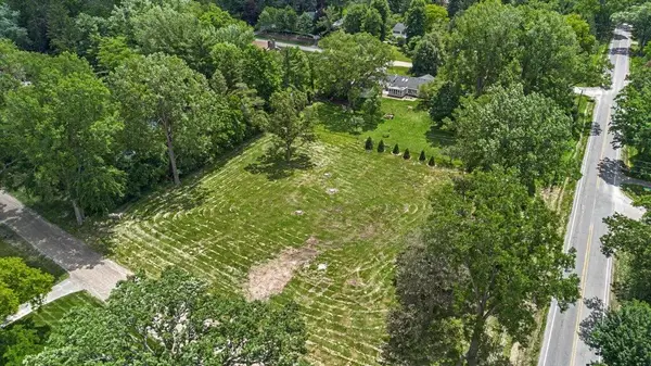 Cottontail Lane, Ann Arbor, MI 48103