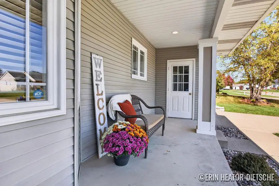 7395 Alycia Drive, Hudsonville, MI 49426 - #2