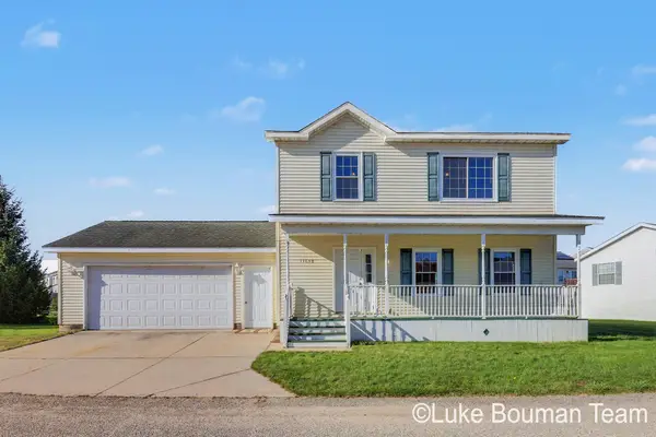 11648 E Bear Meadows Drive Se, Alto, MI 49302