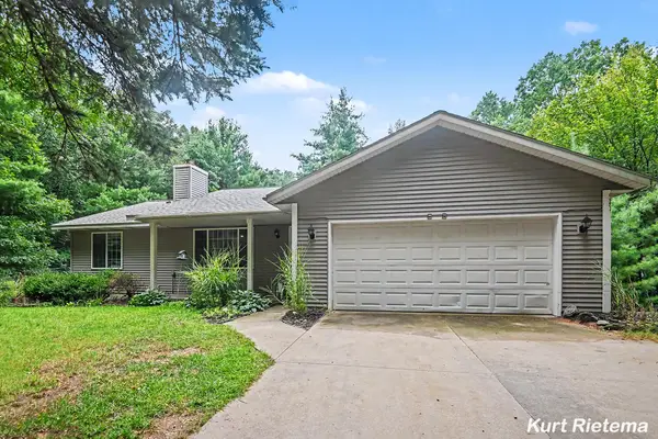 3820 Silver Creek Drive, Hamilton, MI 49419
