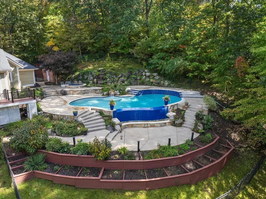 4899 Dunrobin Drive Ne, Belmont, MI 49306 - #2