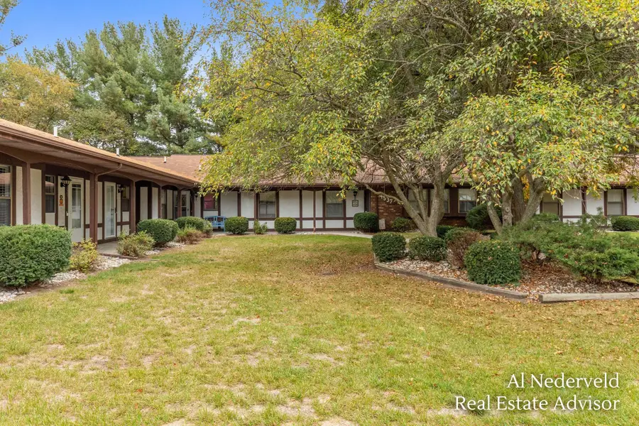 4535 Bekinshire Drive Nw, Comstock Park, MI 49321 - #2