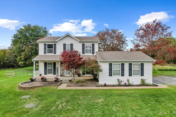 57670 Apple Lane, New Hudson, MI 48165
