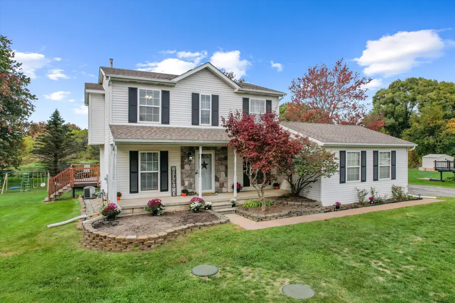 57670 Apple Lane, New Hudson, MI 48165 - #2